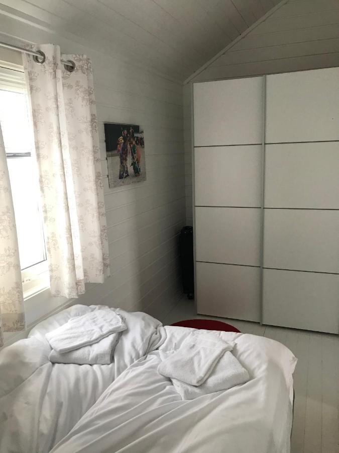 Waterfront Twin Cabin Stamsund Ngoại thất bức ảnh